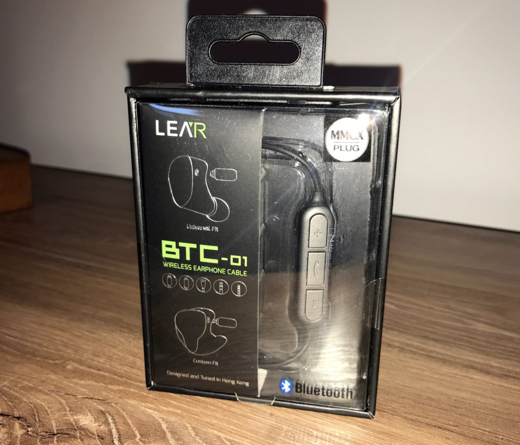 Verpackung des LEAR BTC-01 Bluetooth Cables MMCX